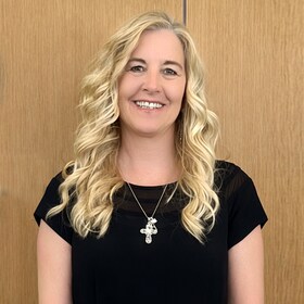 Staff member Angie Dick-Newman from ID_a1926d