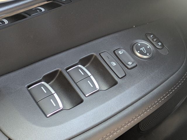 2025 Acura ADX Base - Photo 22