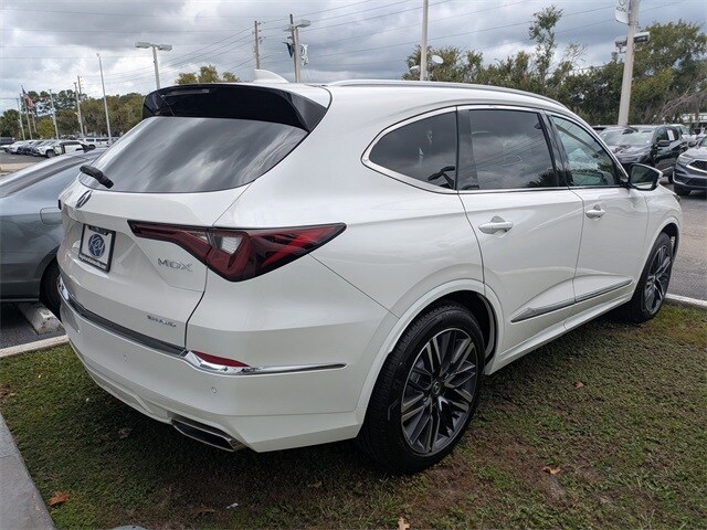 2026 Acura MDX SH-AWD Advance photo 4