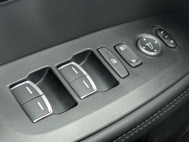 2025 Acura ADX Base - Photo 27