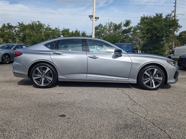 2025 Acura TLX Technology photo 3