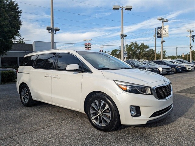 Used 2016 Kia Sedona SX with VIN KNDMC5C19G6146706 for sale in Gainesville, FL