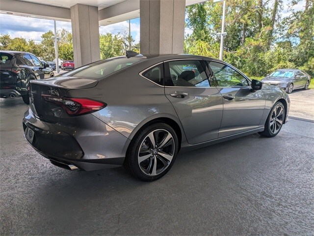 2025 Acura TLX Technology photo 4