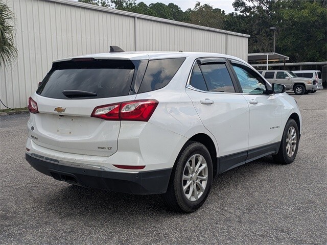 2021 Chevrolet Equinox LT photo 4
