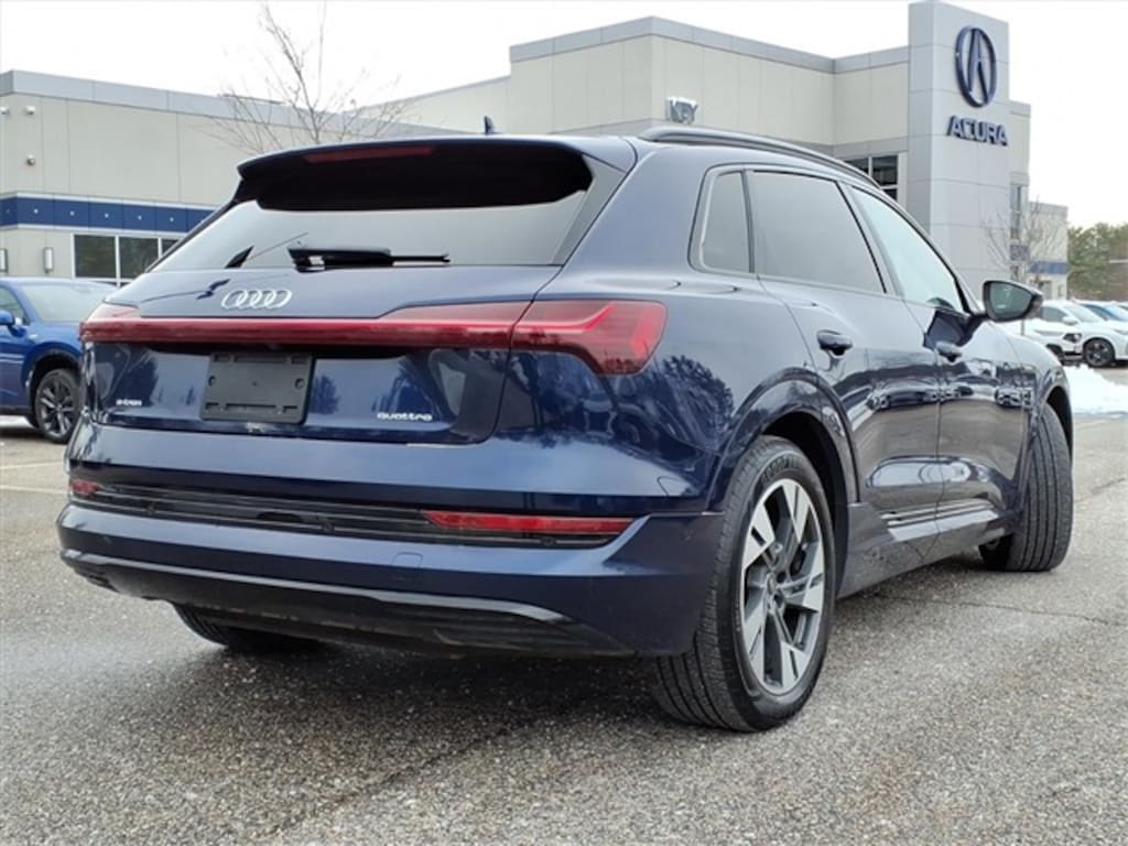 Used 2022 Audi e-tron Premium SUV