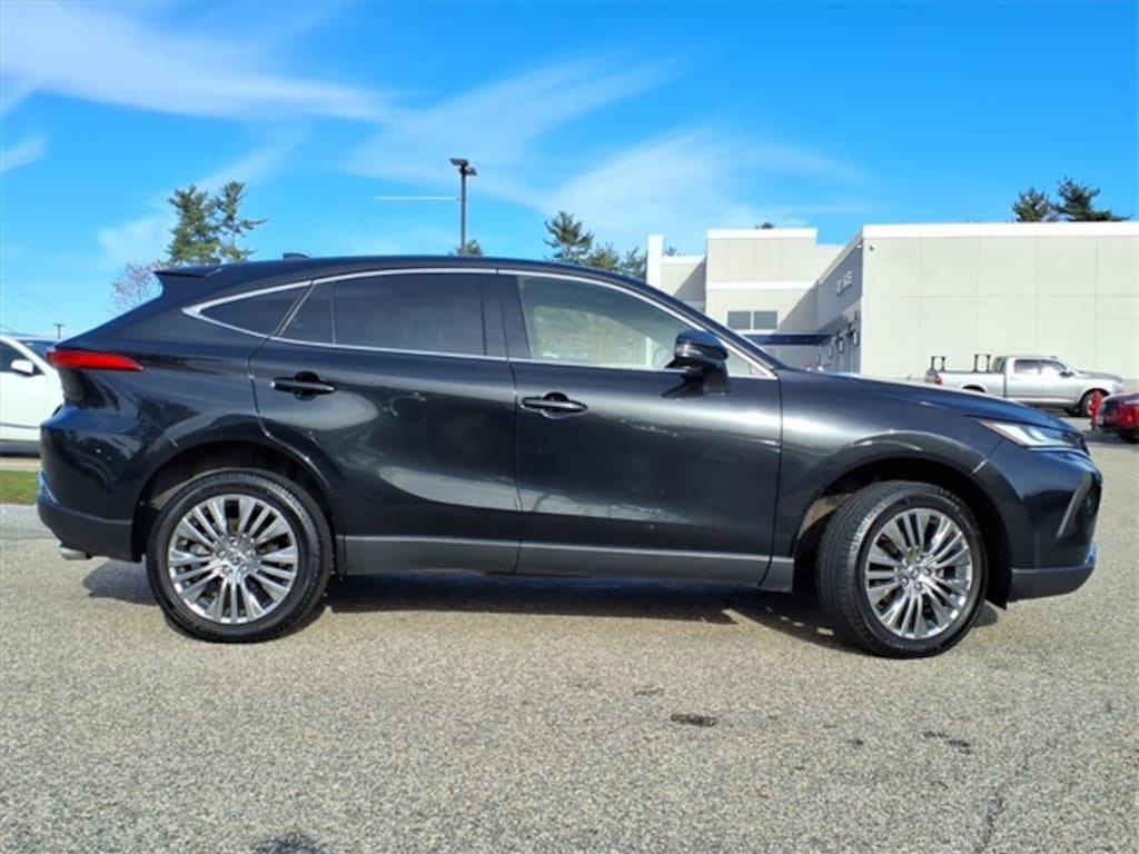 Used 2022 Toyota Venza SUV