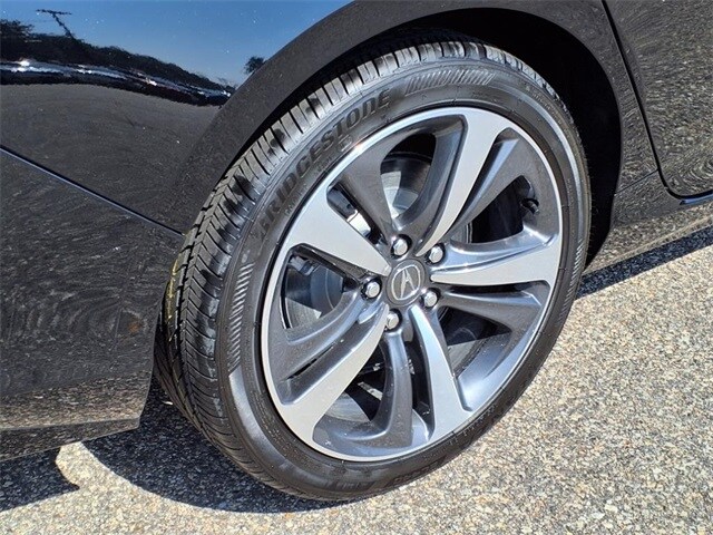 2025 Acura TLX Technology photo 3