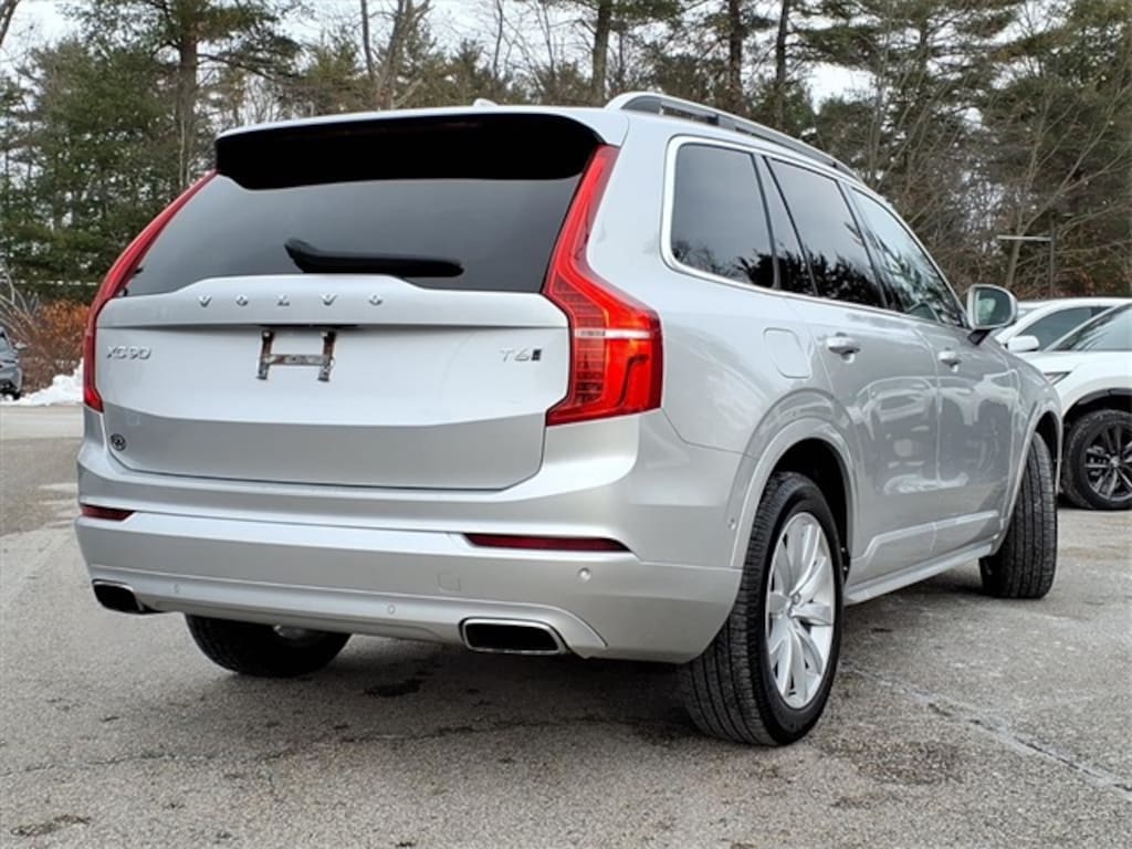 Used 2018 Volvo XC90 T6 AWD Momentum (7 Passenger) SUV