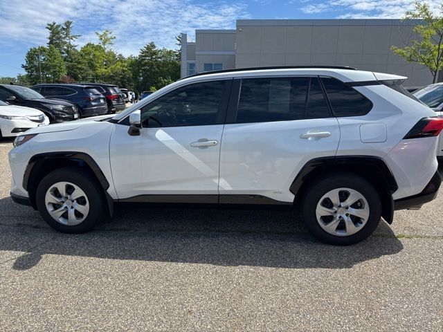 2024 Toyota RAV4 SE - Photo 8