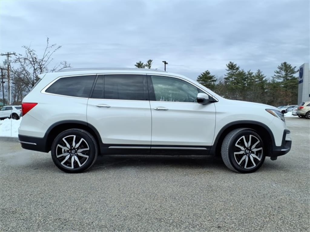 Used 2021 Honda Pilot Touring 8 Passenger AWD SUV