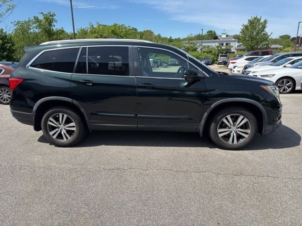 Used 2016 Honda Pilot EX-L AWD SUV