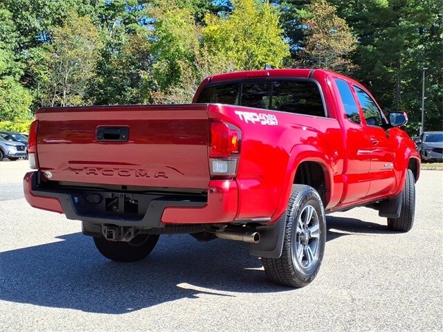 2019 Toyota Tacoma V6 photo 3