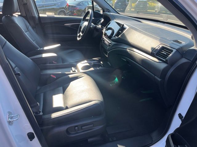 2022 Honda Pilot SE - Photo 9