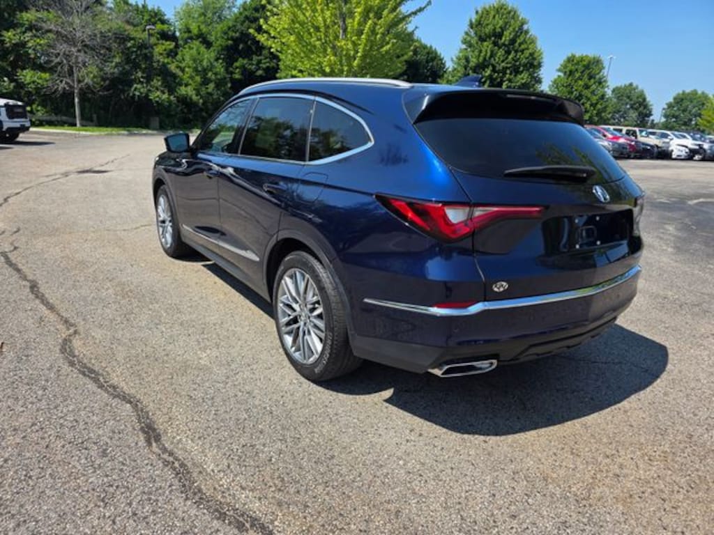 Used 2023 Acura MDX SH-AWD Advance Package SUV