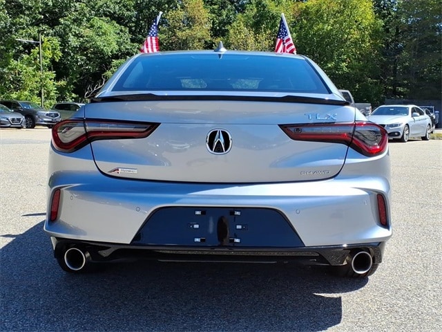 2025 Acura TLX A-Spec Package - Photo 19
