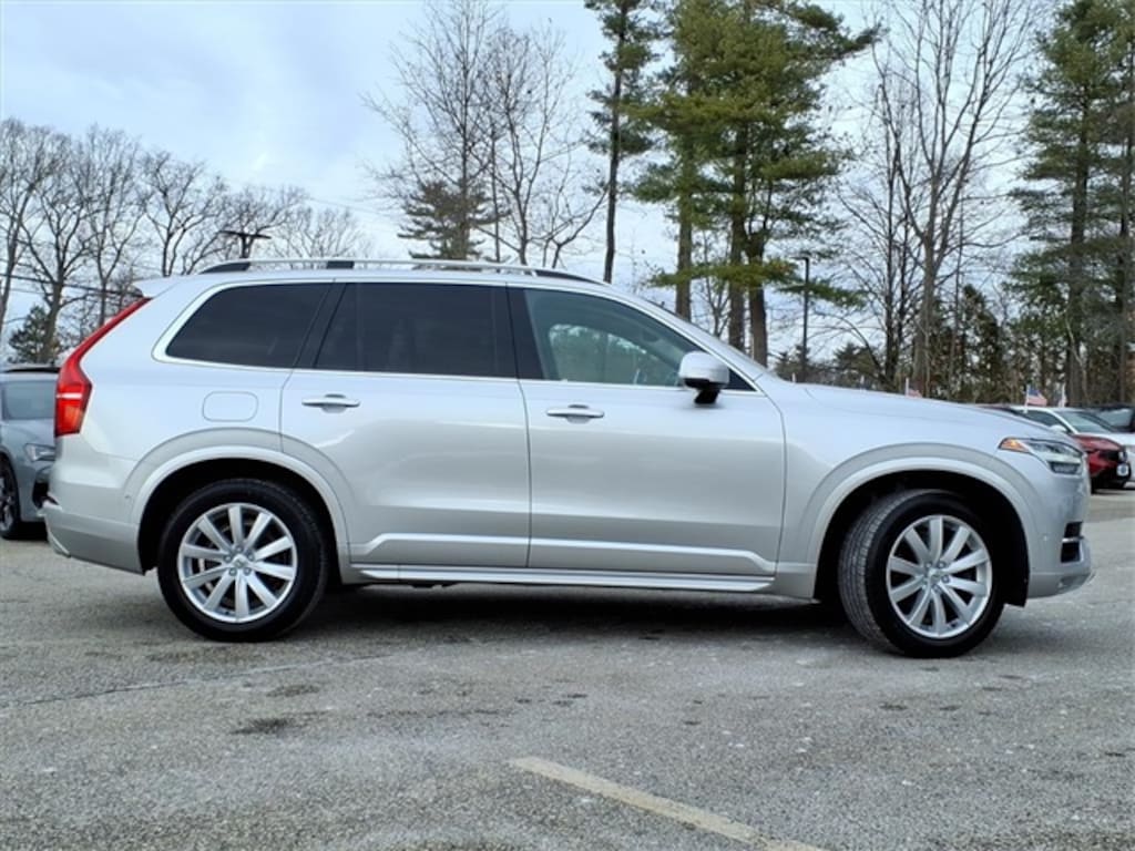 Used 2018 Volvo XC90 T6 AWD Momentum (7 Passenger) SUV