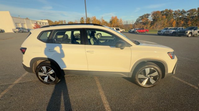 Used 2025 Volkswagen Taos 1.5T S SUV