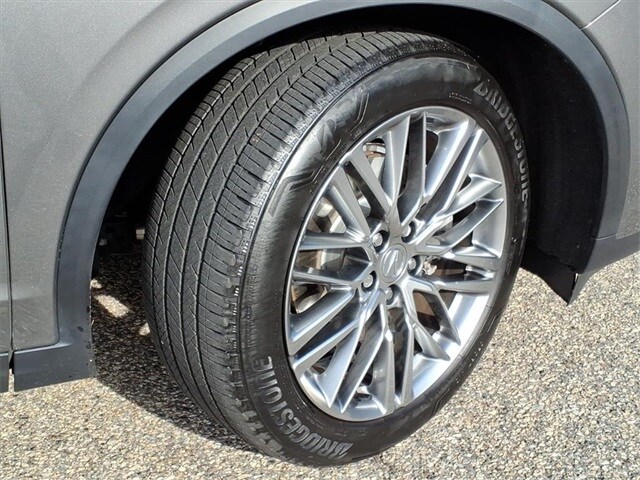 2024 Acura MDX SH-AWD Advance photo 3