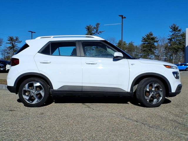 Used 2022 Hyundai Venue SEL with VIN KMHRC8A38NU159558 for sale in Portsmouth, NH