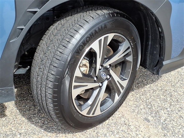 2024 Subaru Crosstrek Premium photo 4