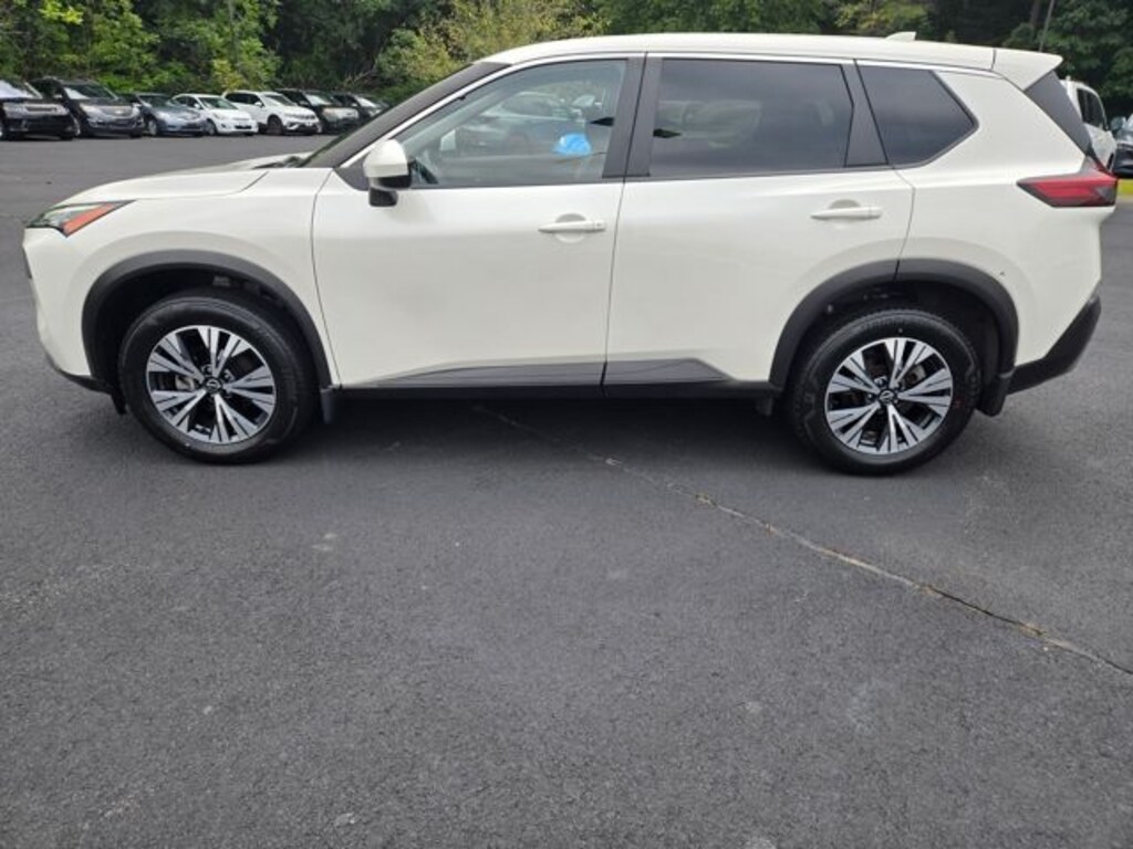 Used 2023 Nissan Rogue SV SUV