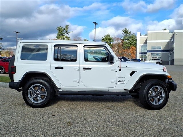 2021 Jeep Wrangler Unlimited Sahara photo 2