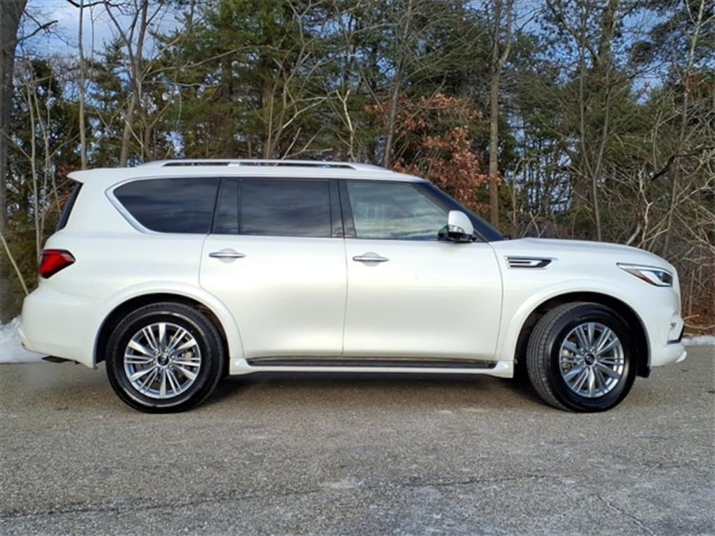 Used 2024 INFINITI QX80 LUXE SUV
