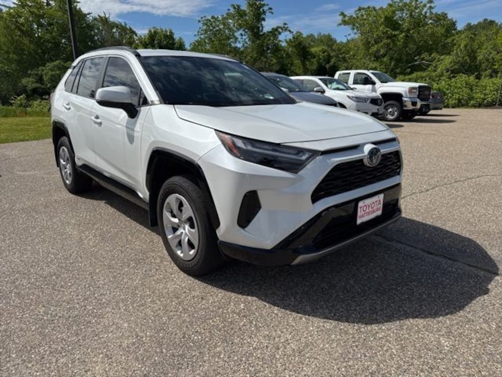 Used 2024 Toyota RAV4 Hybrid SE SUV