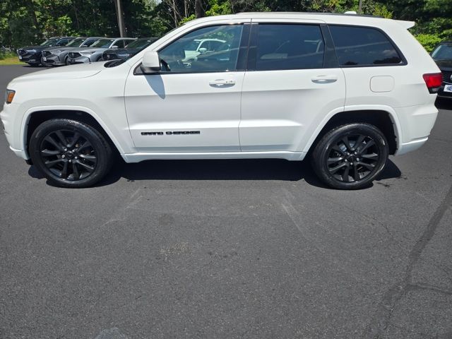 Used 2018 Jeep Grand Cherokee Altitude with VIN 1C4RJFAG5JC396123 for sale in Portsmouth, NH