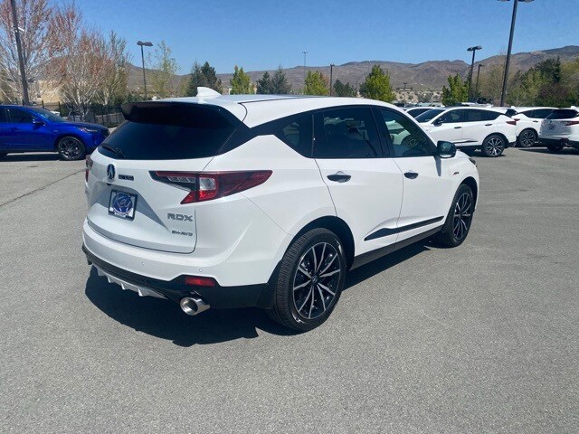 2025 Acura RDX A-Spec Advance photo 3