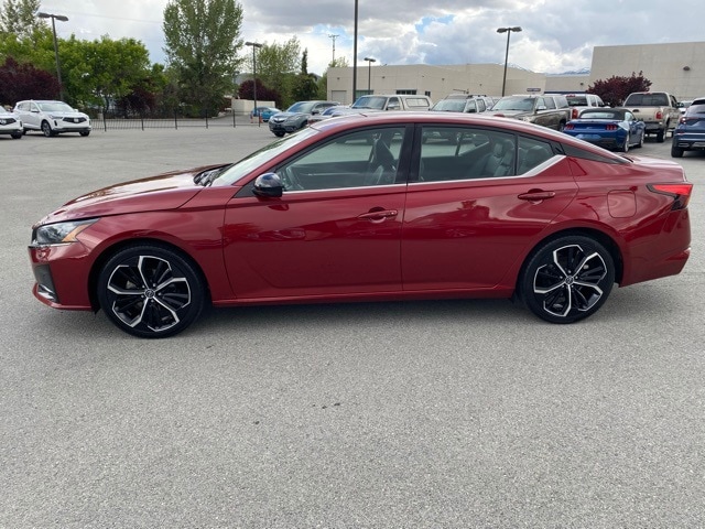 Used 2023 Nissan Altima SR with VIN 1N4BL4CV0PN418978 for sale in Reno, NV