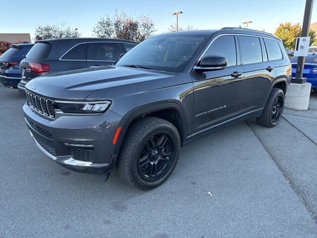 2022 Jeep Grand Cherokee Limited photo 3