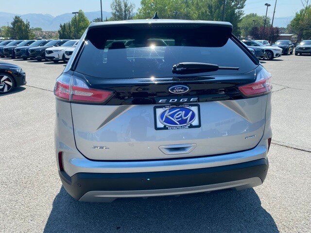 2023 Ford Edge SEL photo 4