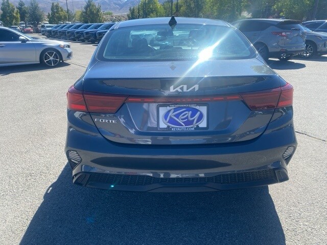 2023 Kia Forte LXS photo 4