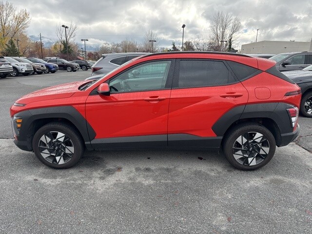 2024 Hyundai Kona SEL photo 4