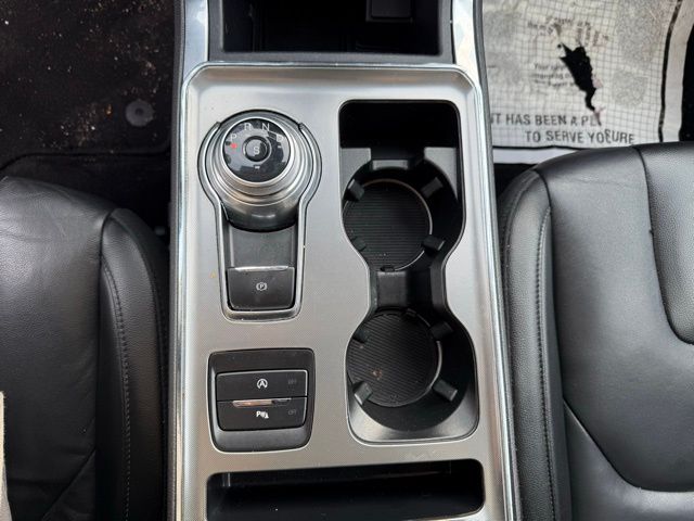 2022 Ford Edge Titanium - Photo 20