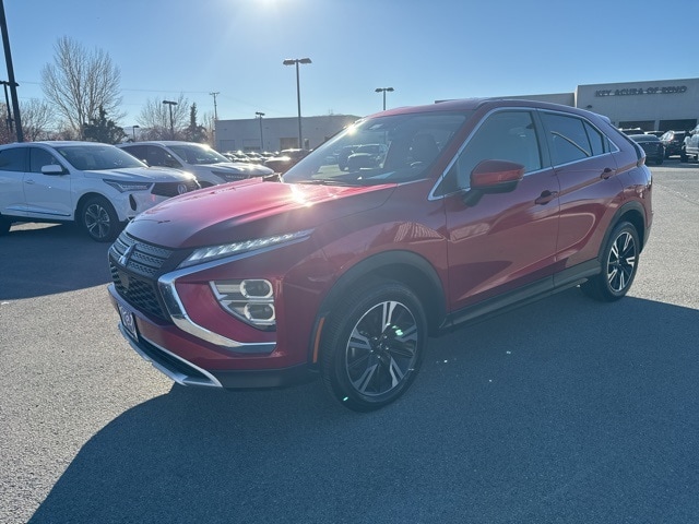 2024 Mitsubishi Eclipse Cross SE's photo