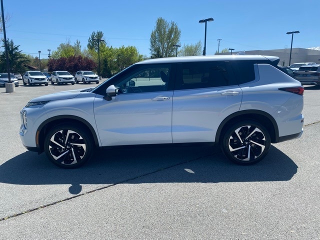Used 2024 Mitsubishi Outlander SE with VIN JA4J4VA84RZ071991 for sale in Reno, NV