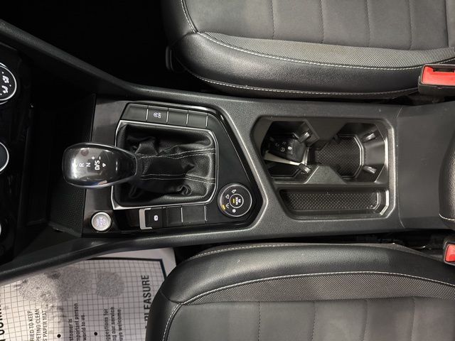 2023 Volkswagen Taos 30