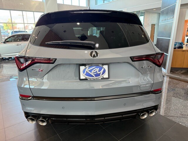2026 Acura MDX SH-AWD Type S Advance photo 4