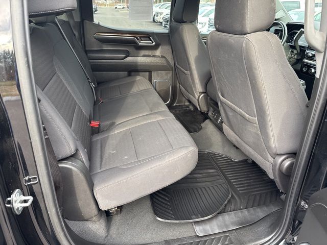 2024 GMC Sierra 1500 SLE - Photo 14