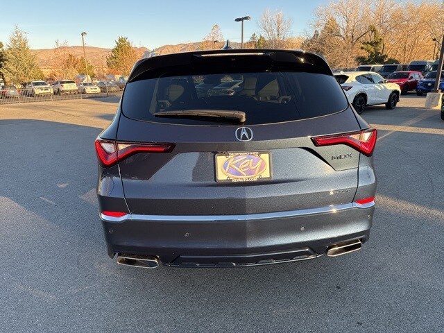 2026 Acura MDX SH-AWD Advance photo 2