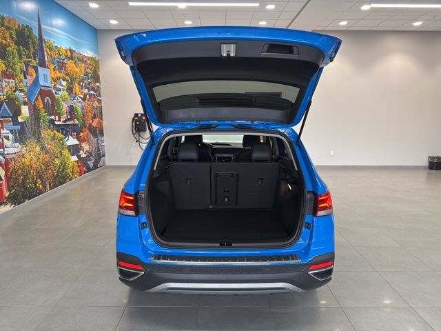 2023 Volkswagen Taos 42