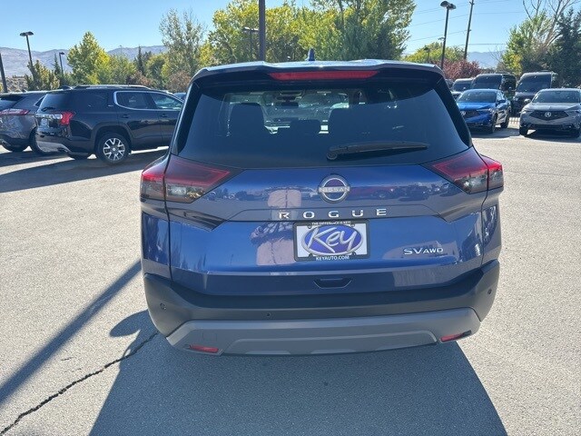 2023 Nissan Rogue SV photo 3