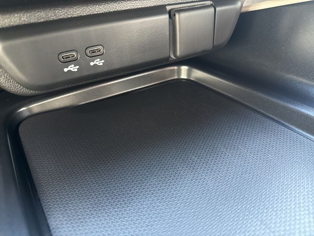2024 Acura ZDX 36