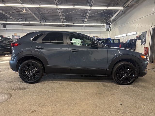 2024 Mazda CX-30 Carbon Edition - Photo 7