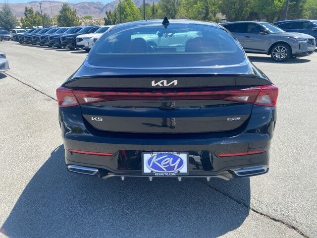 2024 Kia K5 GT-Line photo 4