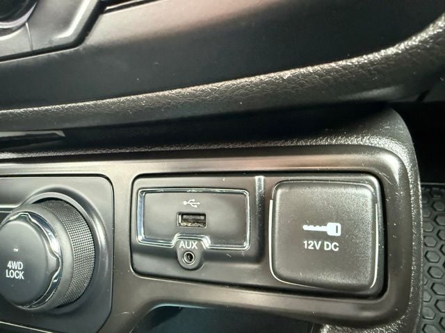 2022 Jeep Renegade Altitude - Photo 33