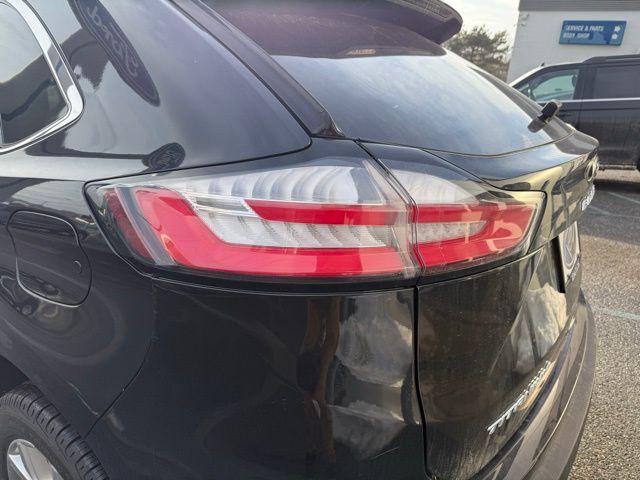 2022 Ford Edge Titanium - Photo 32