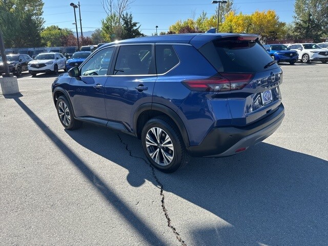 2023 Nissan Rogue SV photo 2